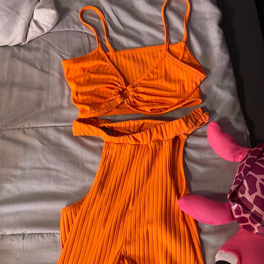 BRIGHT AND SEXYYY